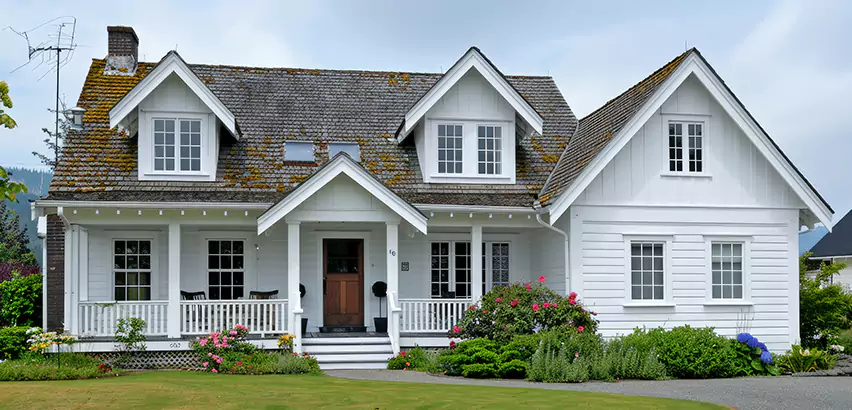 Professional Roofing and Siding Services in Janesville, WI