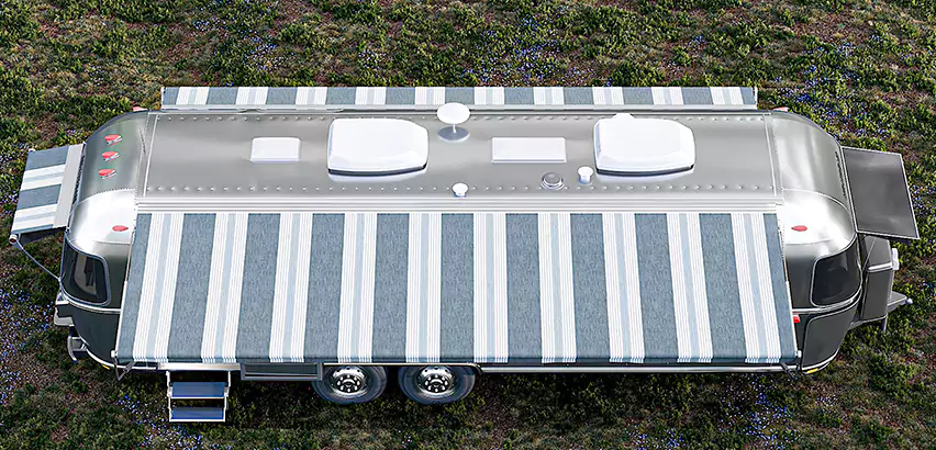 Professional Trailer Roof Repair Services in Janesville, WI