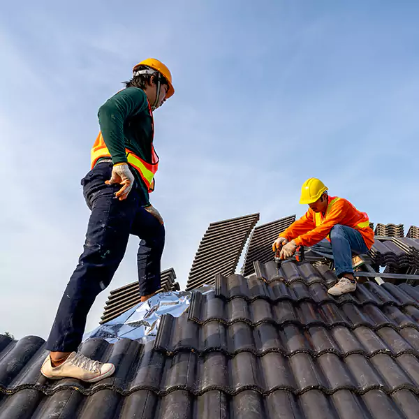 Why Janesville, WI Property Owners Trust Janesville Roofing Pro for Emergency Roof Repair?