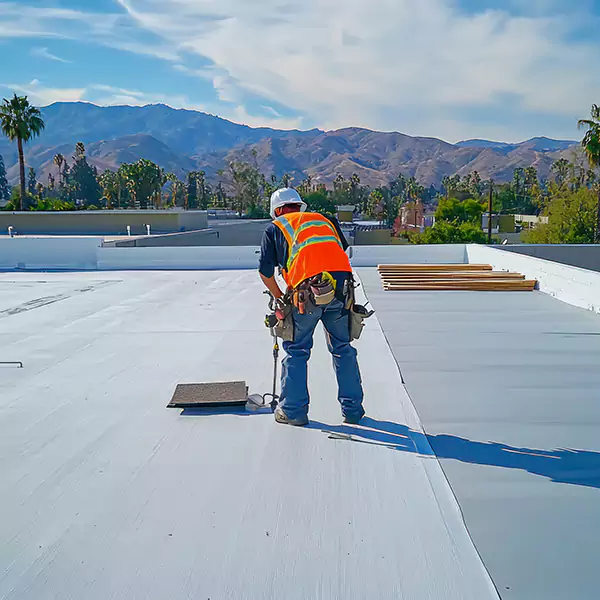 Why Janesville Property Owners Trust Janesville Roofing Pro for Flat Roofing?