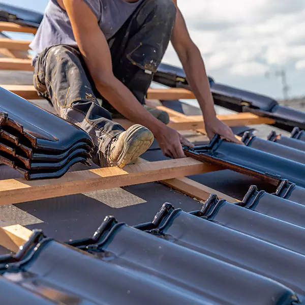 Why Janesville, WI Homeowners Choose Janesville Roofing Pro for Hail Damage Repairs?